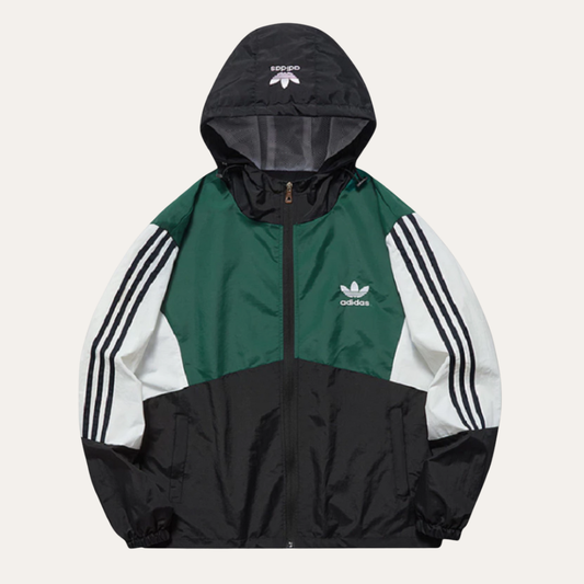 Windjacke mit Kapuze